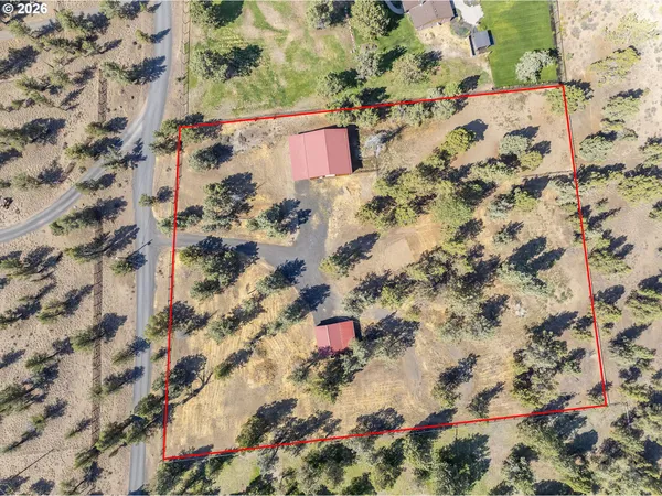 $599,999 | 17500 Forked Horn Road, Sisters, OR 97759