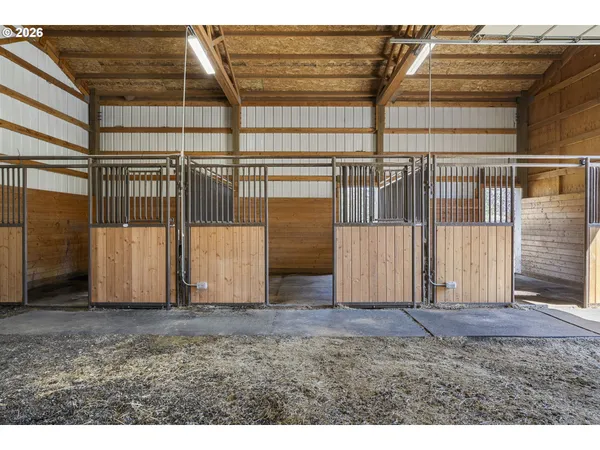 $599,999 | 17500 Forked Horn Road, Sisters, OR 97759