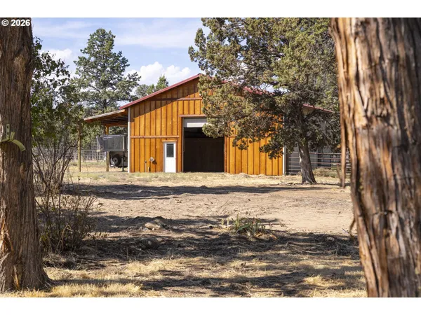 $599,999 | 17500 Forked Horn Road, Sisters, OR 97759