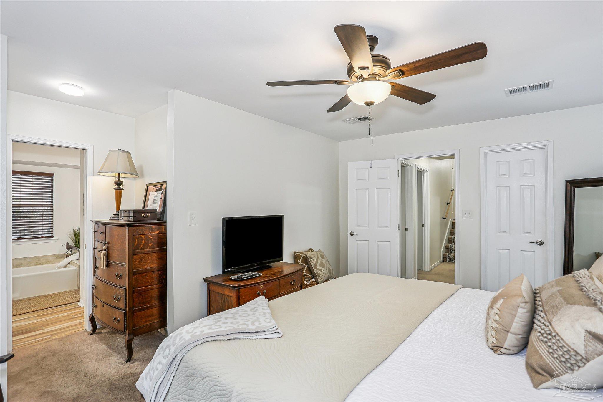 10045 Foxrun Road Pensacola, FL 32514 - Photo 18 of 36 Gallery Image 18