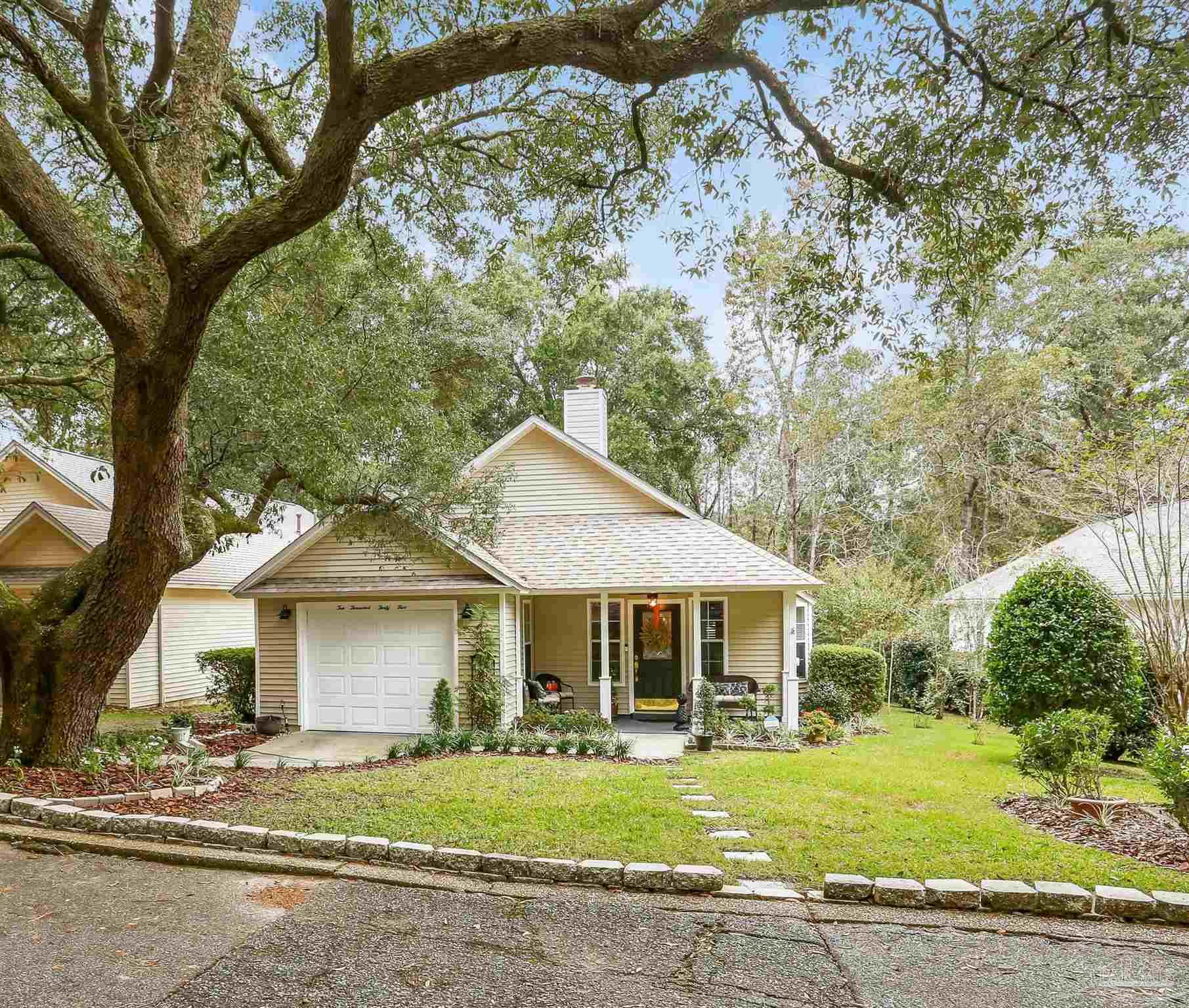 10045 Foxrun Road Pensacola, FL 32514 - Photo 2 of 36 Gallery Image 2