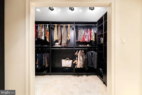 $2,250,000 | 233 South 6th Street, Unit 2009, Philadelphia, PA 19106