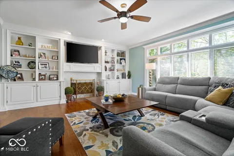 $924,900 | 8840 Bay Breeze Lane, Indianapolis, IN 46236