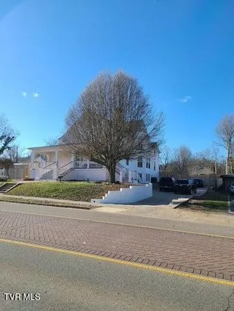 $549,900 | 721 East 1st N Street, Morristown, TN 37814