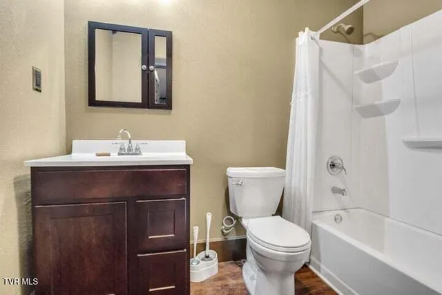 $589,900 | 721 East 1st N Street, Morristown, TN 37814