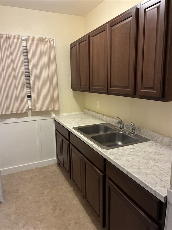 6 Brandon Road Dudley, MA 01571 - Photo 22 of 33