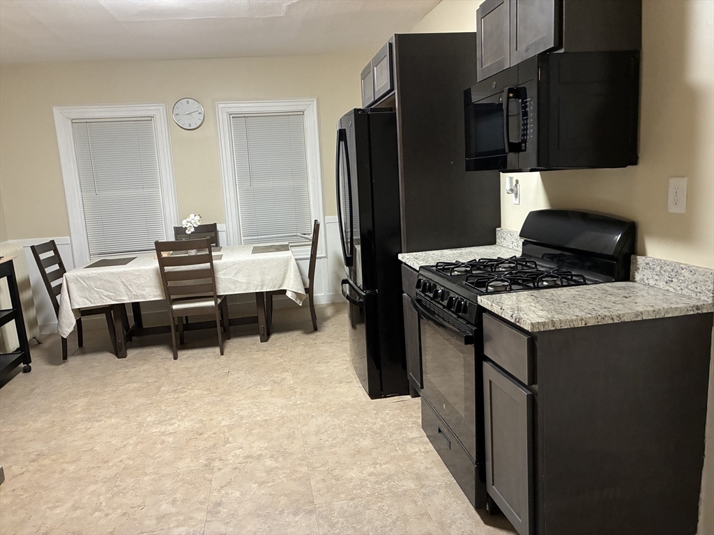 6 Brandon Road Dudley, MA 01571 - Photo 26 of 33