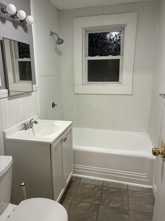 6 Brandon Road Dudley, MA 01571 - Photo 31 of 33