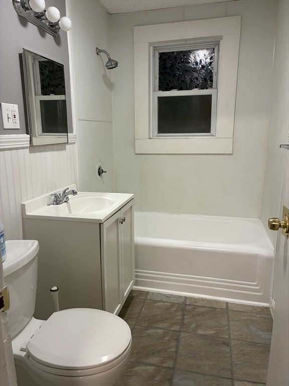 6 Brandon Road Dudley, MA 01571 - Photo 32 of 33