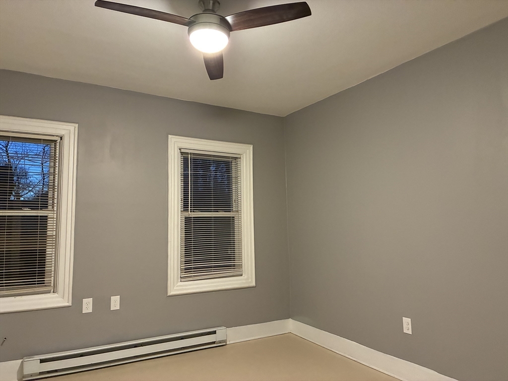 6 Brandon Road Dudley, MA 01571 - Photo 5 of 33