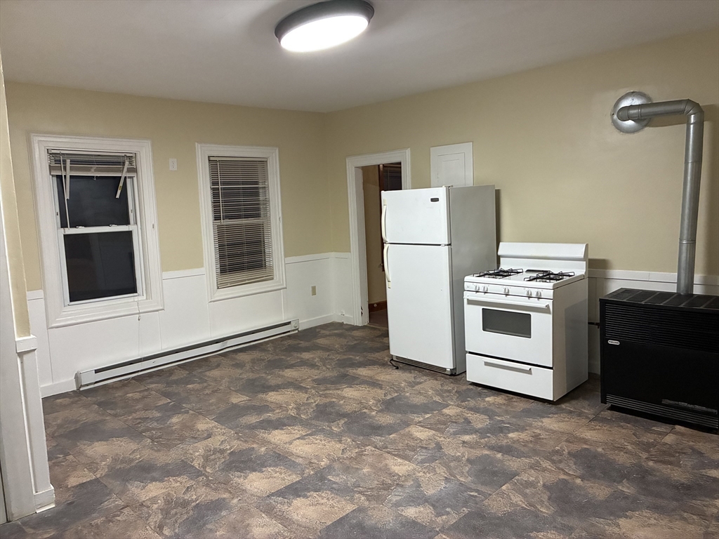 6 Brandon Road Dudley, MA 01571 - Photo 7 of 33