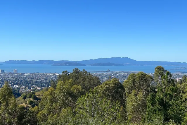 $2,998,000 | 6413 Gwin Court, Oakland, CA 94611