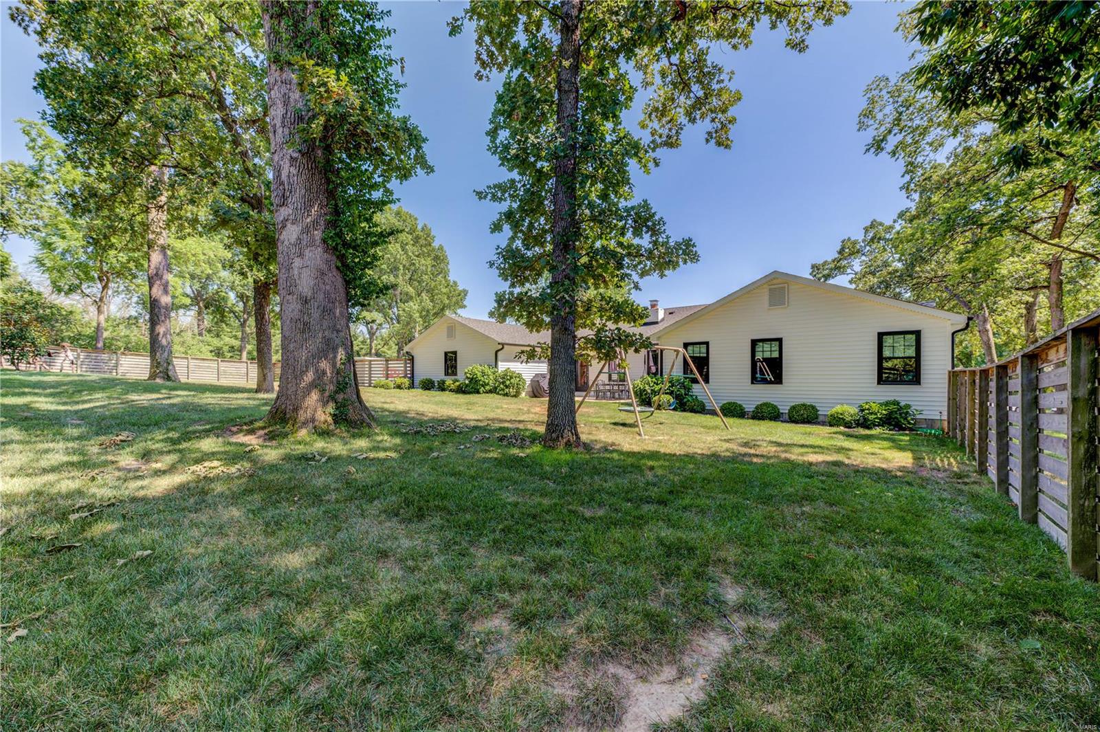 30 Williamsburg Road St. Louis, MO 63141 - Photo 37 of 38 Gallery Image 37