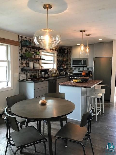 54 Devil Point Road Grand Marais, MN 55604 - Photo 16 of 49 Gallery Image 16