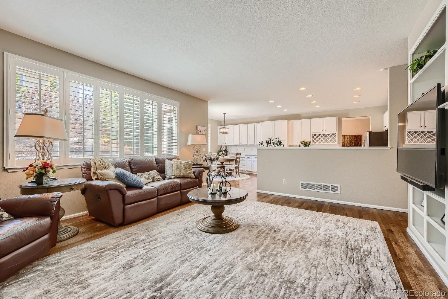 11057 Valleybrook Circle Highlands Ranch, CO 80130 - Photo 11 of 33 Gallery Image 11