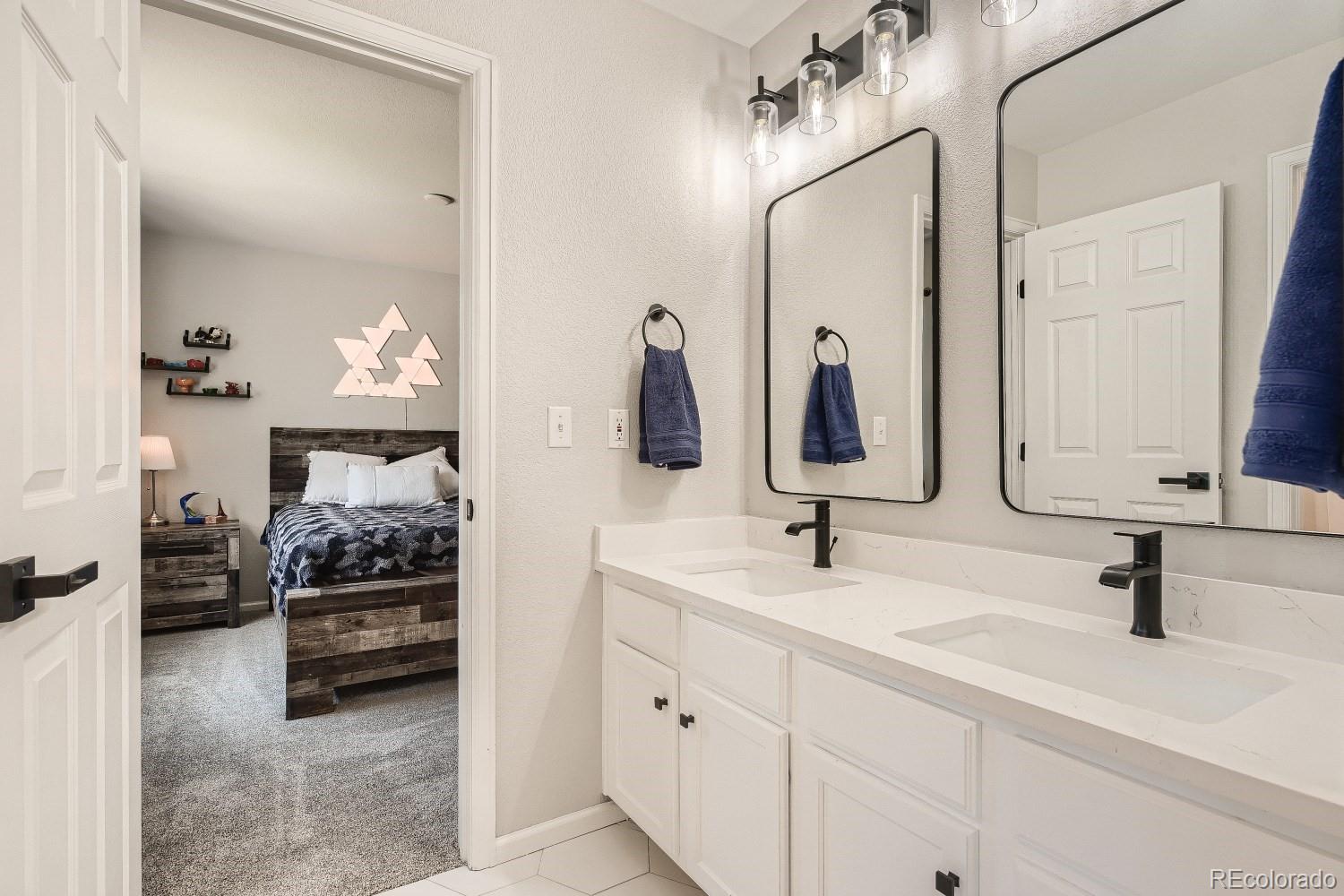 11057 Valleybrook Circle Highlands Ranch, CO 80130 - Photo 22 of 33 Gallery Image 22