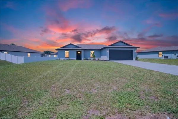 $309,990 | 177 Blackstone Drive, Fort Myers, FL 33913