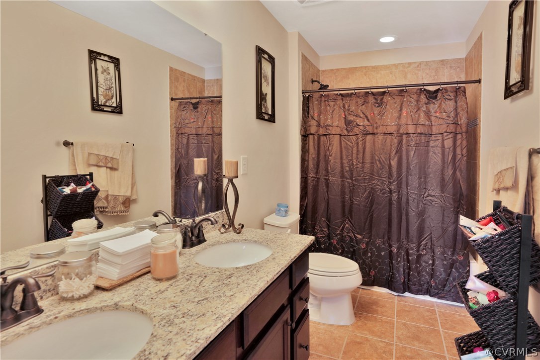 8519 Foster Ridge Terrace Moseley, VA 23120 - Photo 21 of 48 Gallery Image 21
