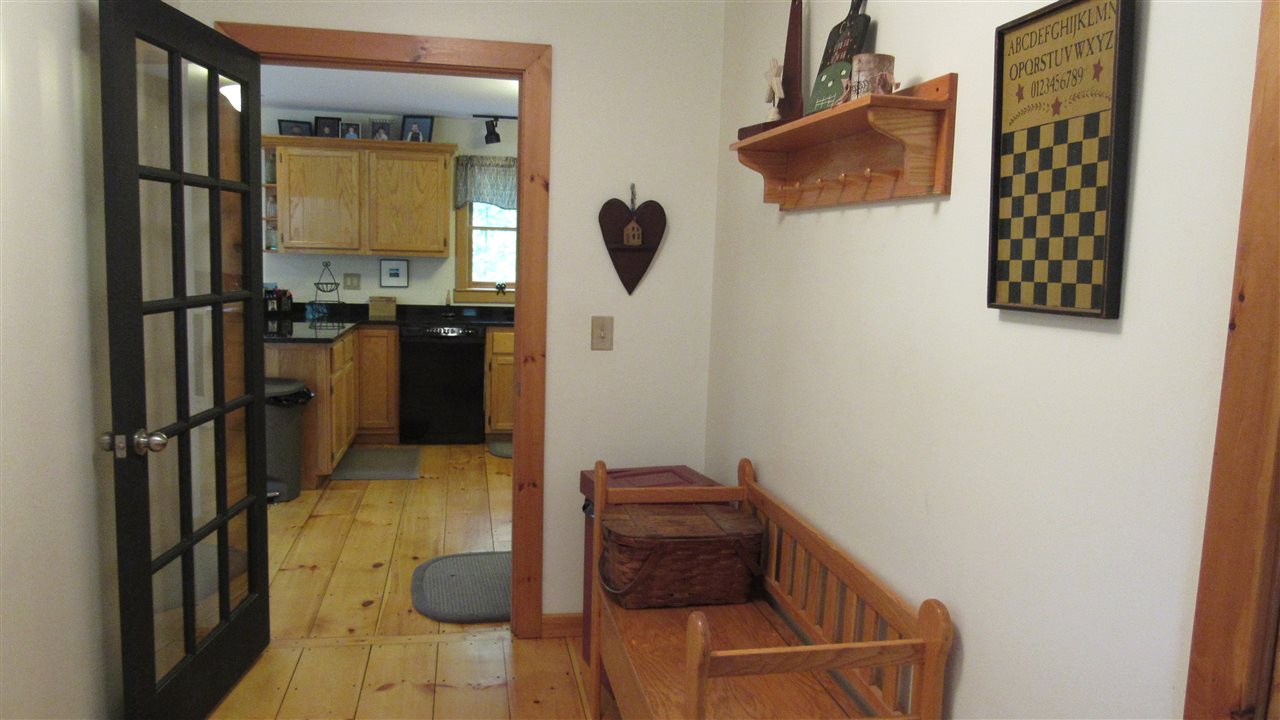 452 Leland Road Salisbury, VT 05769 - Photo 2 of 19 Gallery Image 2