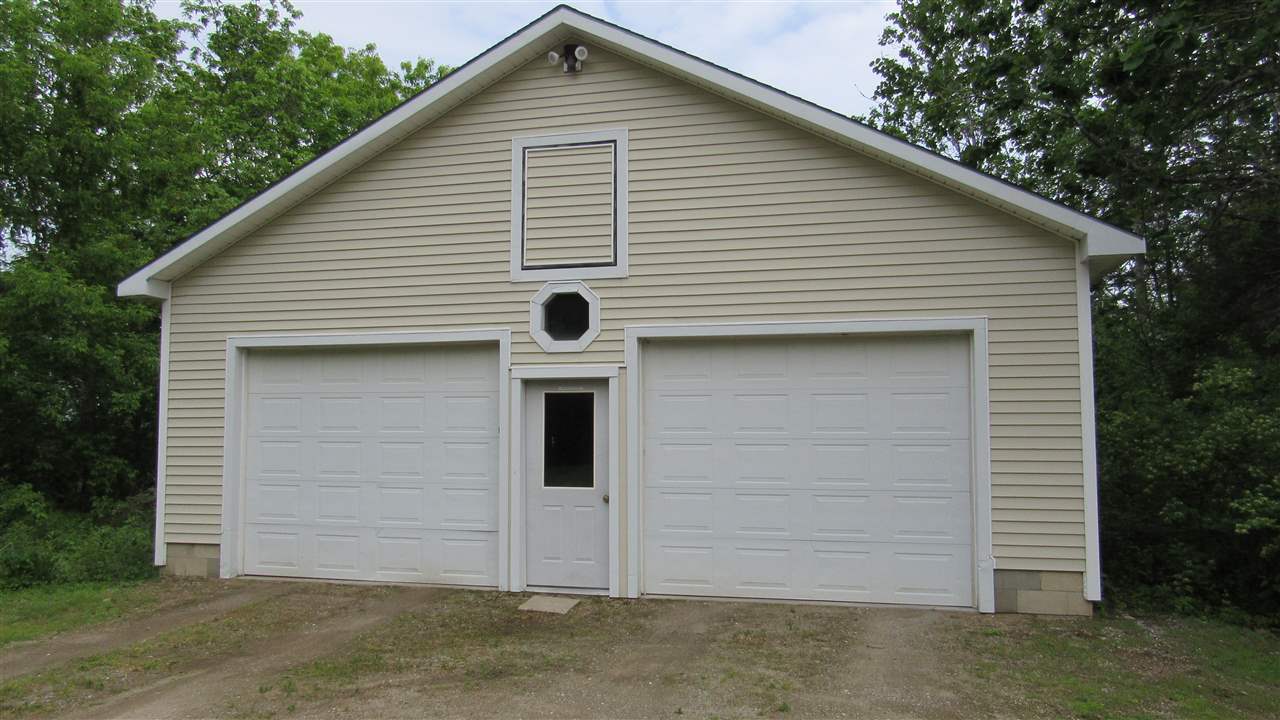 452 Leland Road Salisbury, VT 05769 - Photo 14 of 19 Gallery Image 14