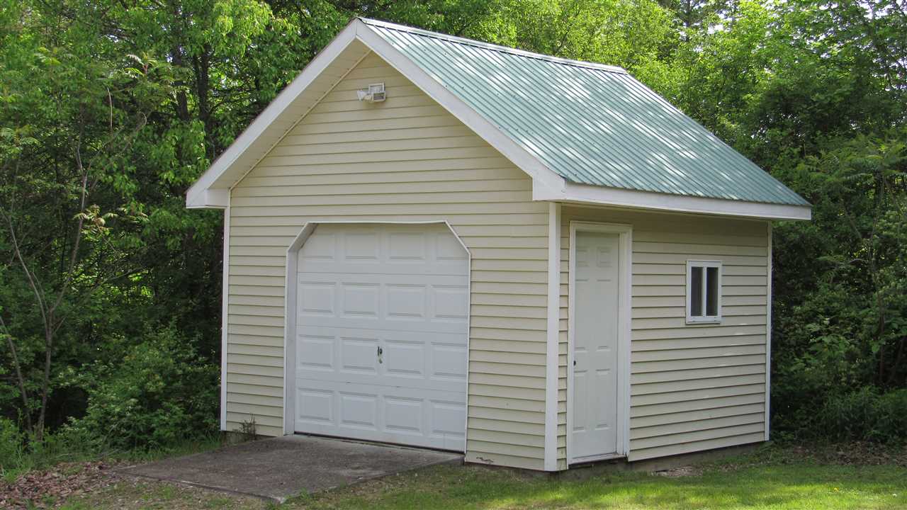 452 Leland Road Salisbury, VT 05769 - Photo 15 of 19 Gallery Image 15