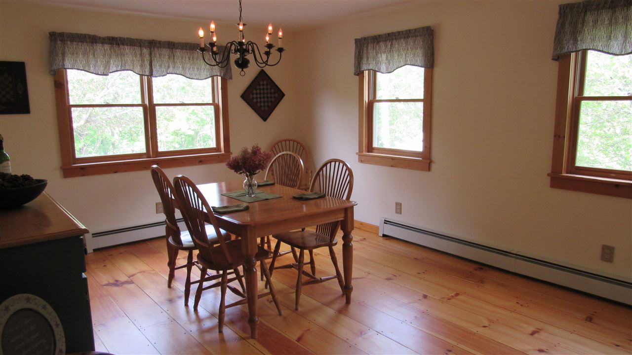 452 Leland Road Salisbury, VT 05769 - Photo 4 of 19 Gallery Image 4