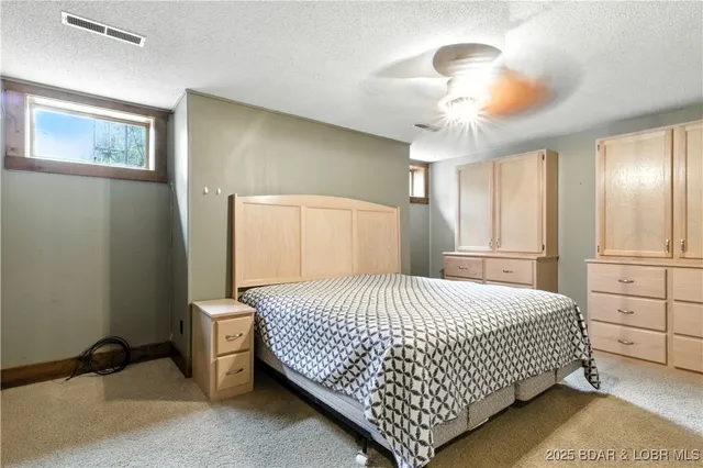 $1,250,000 | 14616 Deer Run Road, Henley, MO 65040