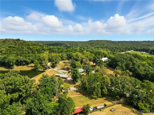 $1,250,000 | 14616 Deer Run Road, Henley, MO 65040