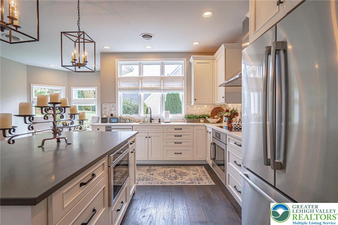 2560 Gracie Lone Lower Macungie Township, PA 18062 - Photo 20 of 68 Stainless Steel Bosch Appliances