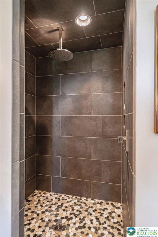 2560 Gracie Lone Lower Macungie Township, PA 18062 - Photo 56 of 68 a bathroom with a glass door shower