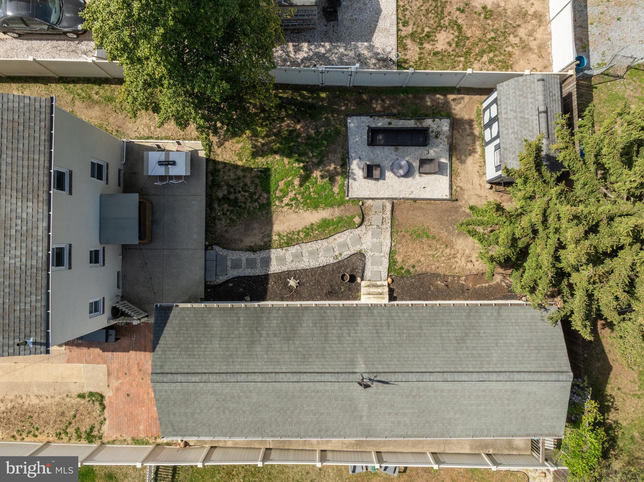 805 Delaware Avenue Riverside, NJ 08075 - Photo 35 of 42 an aerial view of a house with yard