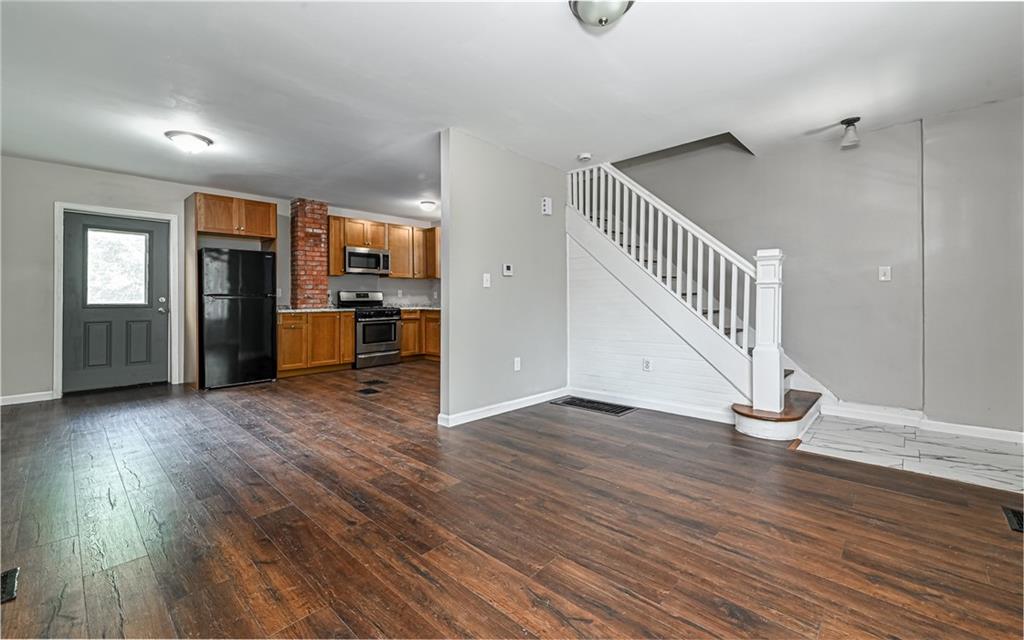 509 North Mathilda Street Garfield, PA 15224 - Photo 5 of 27 Gallery Image 5