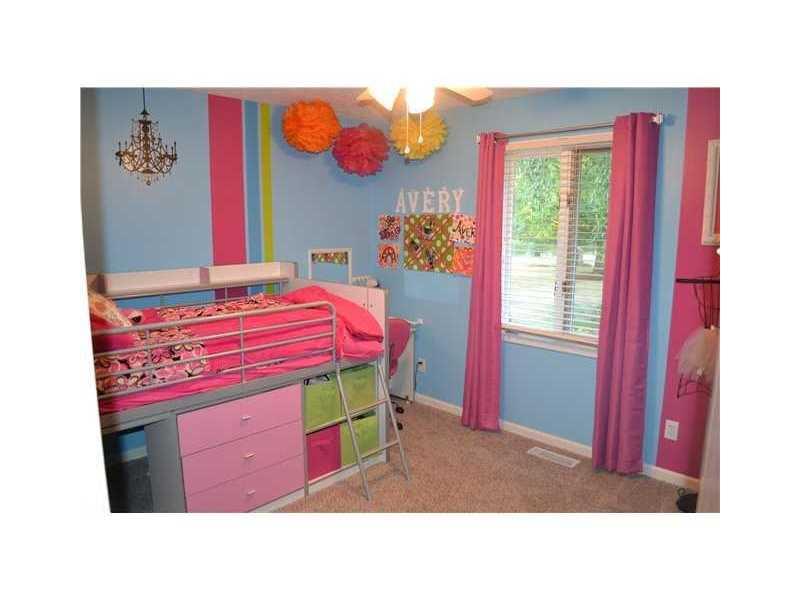 7301 Travis Road Greenwood, IN 46143 - Photo 13 of 21 Gallery Image 13