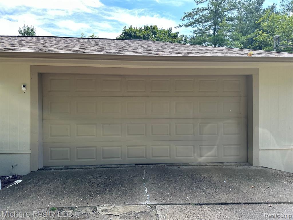 900 East Gunn Road Rochester, MI 48306 - Photo 50 of 51