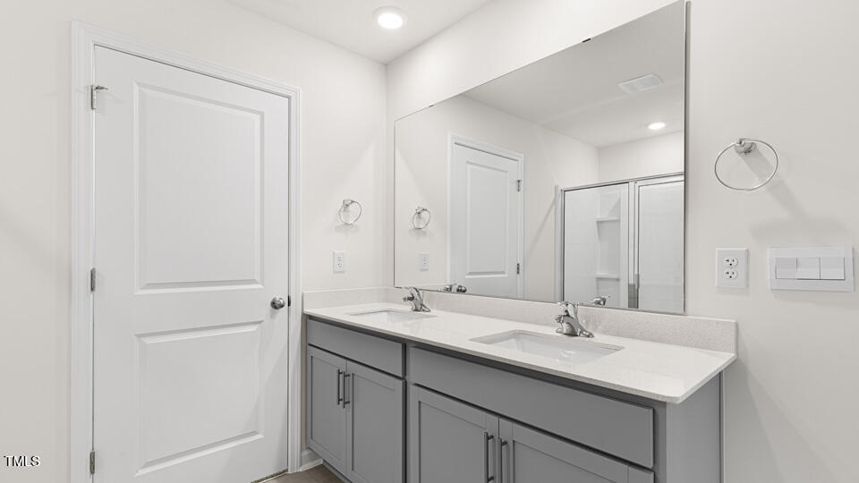 138 Fair Child Road Spring Lake, NC 28390 - Photo 26 of 38 Bathroom