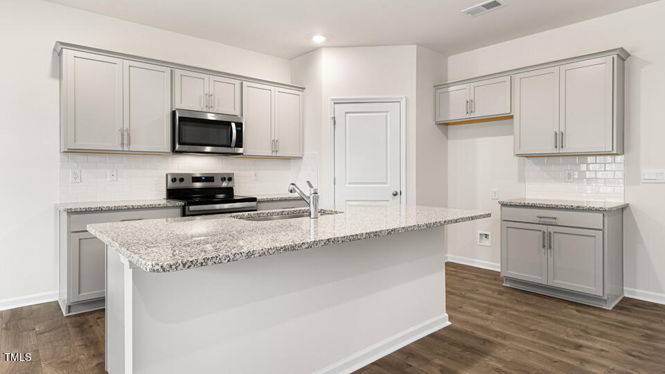 138 Fair Child Road Spring Lake, NC 28390 - Photo 5 of 38 Kitchen