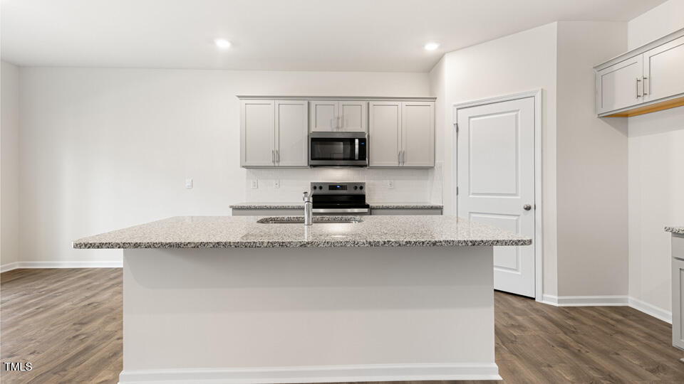 138 Fair Child Road Spring Lake, NC 28390 - Photo 7 of 38 Kitchen