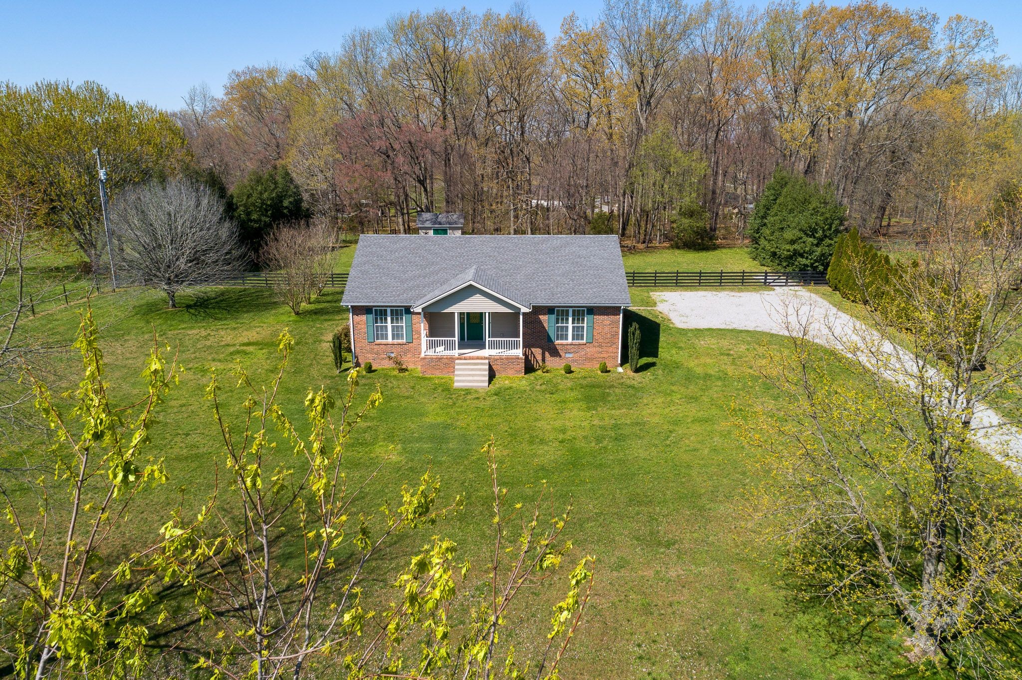 4165 Mt Zion Road Springfield, TN 37172 - Photo 2 of 42 a view of a house with a yard table and chairs