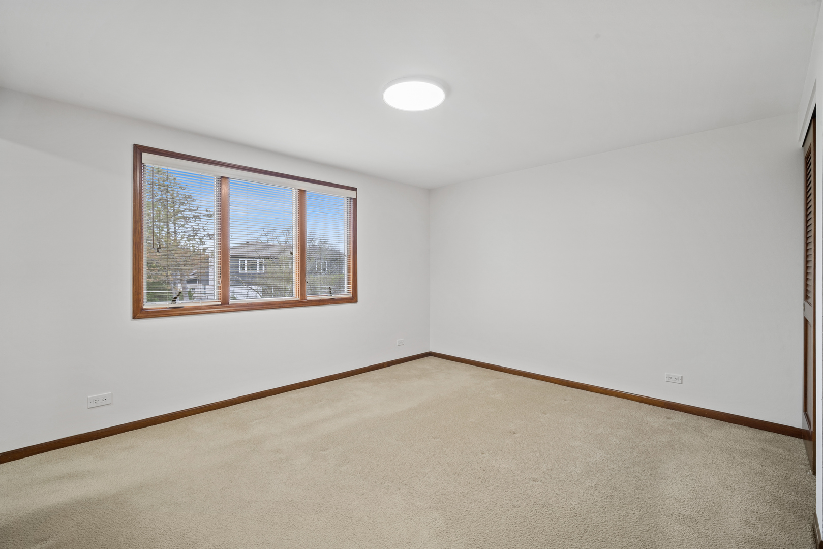 3712 Winnetka Road Glenview, IL 60026 - Photo 18 of 32