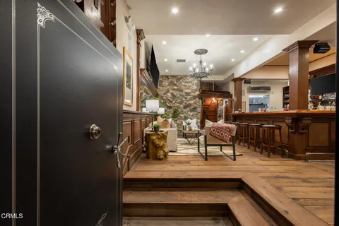 $6,995,000 | 5065 Indianola Way, La Canada Flintridge, CA 91011