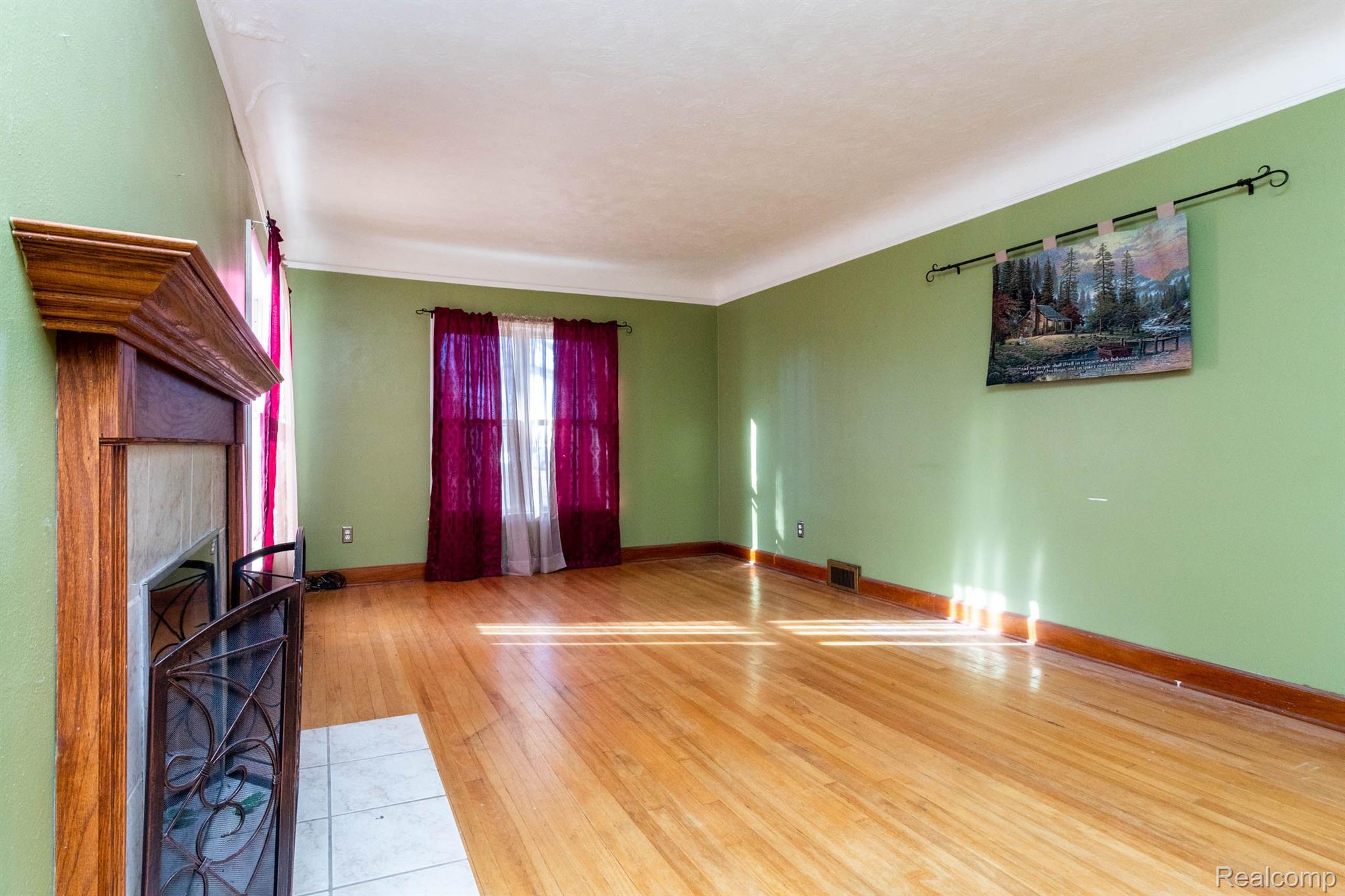 4251 Lapeer Road Burton, MI 48509 - Photo 8 of 48