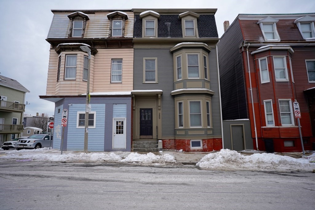 249 Lexington Street, Unit 2 Boston, MA 02128 - Photo 23 of 28 a front view of a house