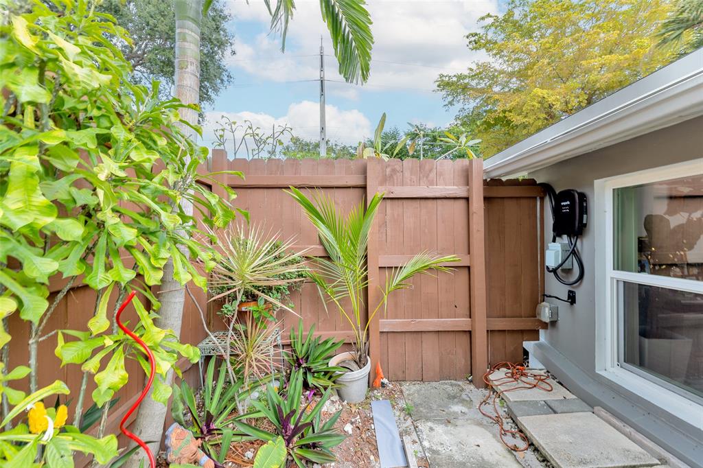 3194 Taft Street Hollywood, FL 33021 - Photo 46 of 48