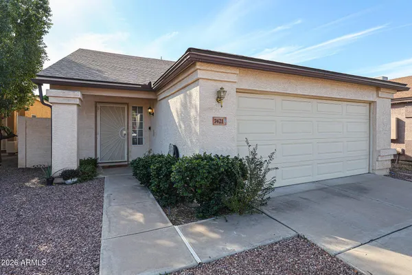 $2,400 | 7421 West Eva Street, Peoria, AZ 85345
