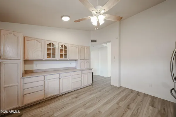 $2,400 | 7421 West Eva Street, Peoria, AZ 85345