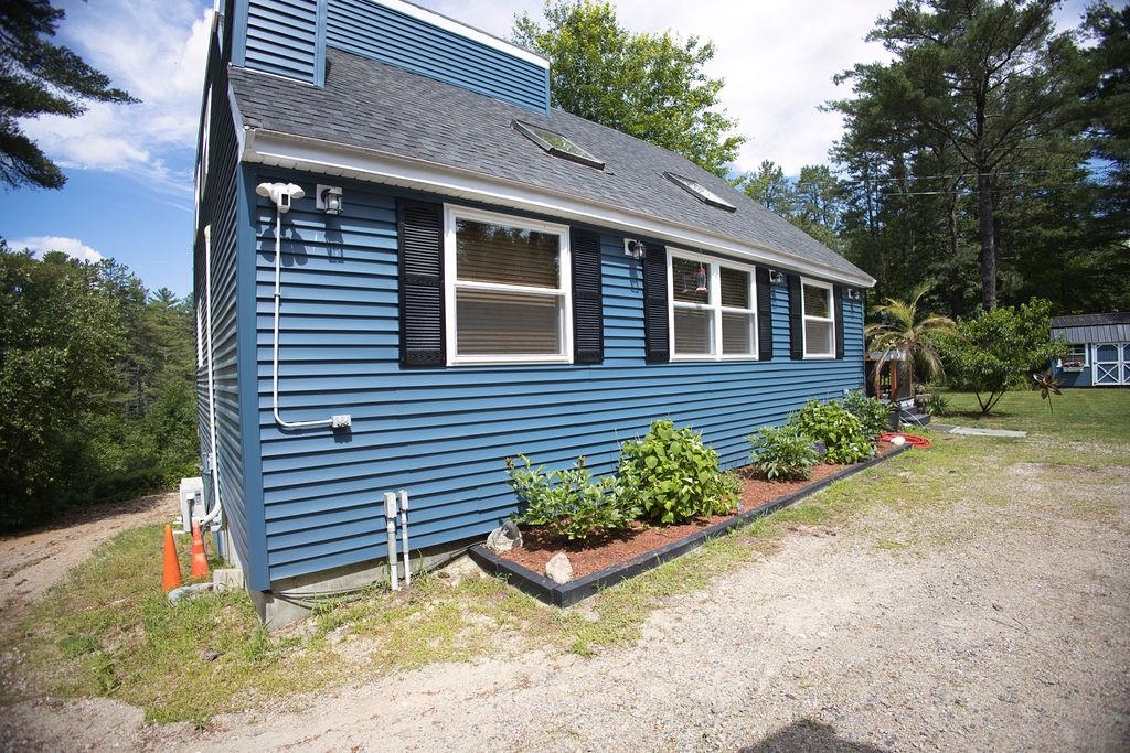 23 Pleasure Lands Glade Road Ossipee, NH 03814 - Photo 4 of 39