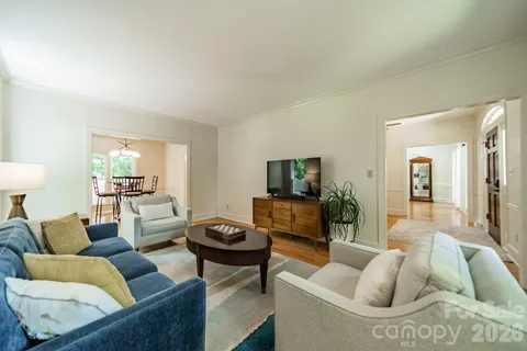 $974,900 | 506 Abbotsford Court, Charlotte, NC 28270