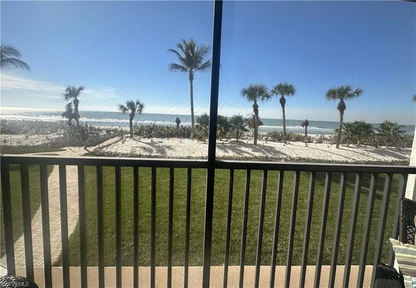 $13,500 | 10475 Gulf Shore Drive, Unit 113, Naples, FL 34108