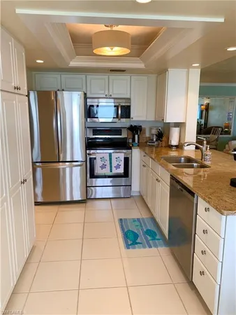 $13,500 | 10475 Gulf Shore Drive, Unit 113, Naples, FL 34108