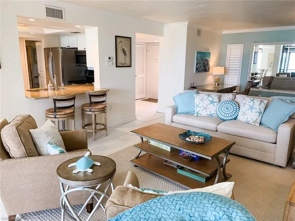 $13,500 | 10475 Gulf Shore Drive, Unit 113, Naples, FL 34108